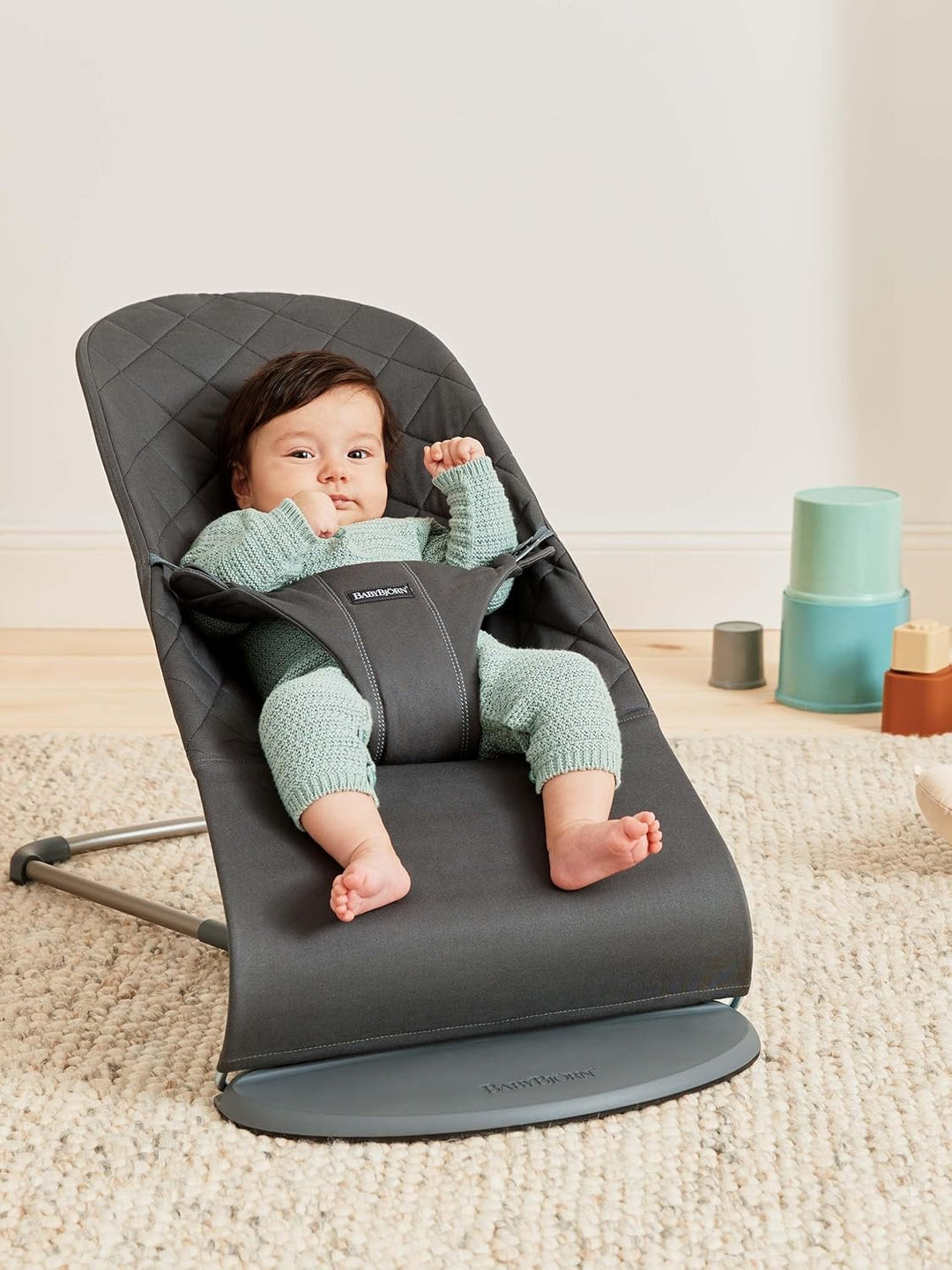 BabyBjörn Babywippe Bliss, Gewebt, Klassische Steppung ,Anthrazitgrau
