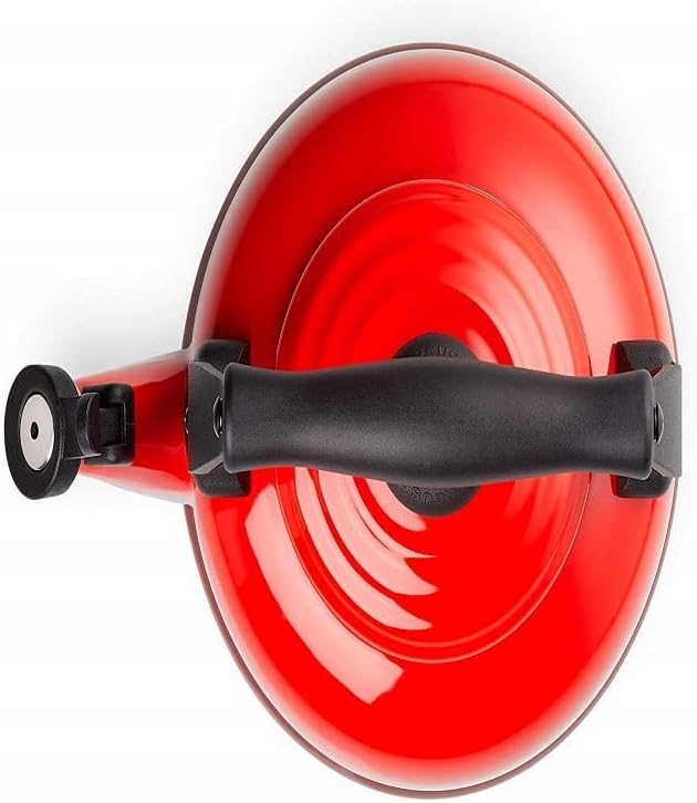 Le Creuset Wasserkessel Tradition, Füllmenge: 2,1 l, Emaillierter Stahl, Kirschrot, 92000800060000,