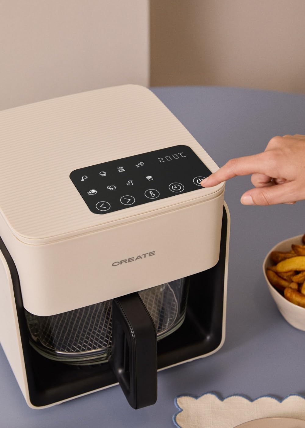 CREATE/AIR FRYER MIST/Ölfreie Heissluftfritteuse 4.2 L ohne Wasserdampfgarer Cremeweiss/Fassungsverm