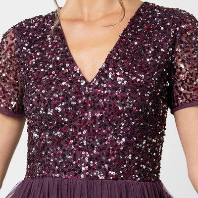 Maya Deluxe Damen Midi-Kleid mit V-Ausschnitt, Verziert Brautjungfernkleid Beere 34, Beere 34