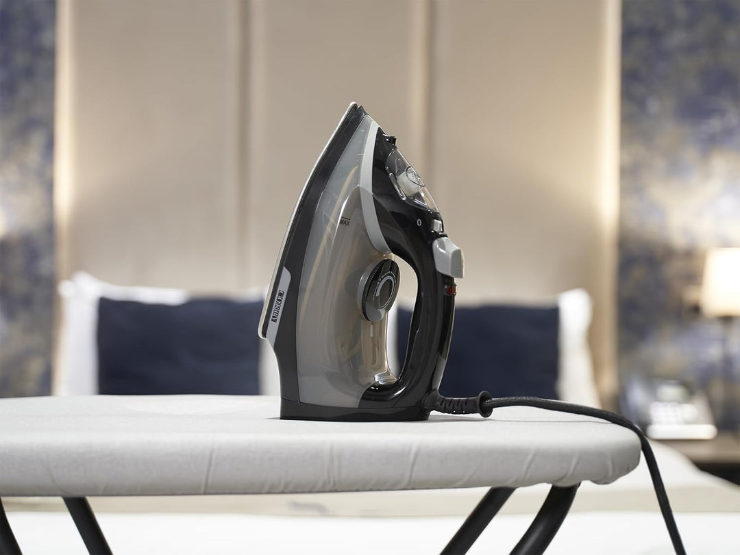 Corby Sherwood 1600W Dampfbügeleisen in Schwarz - EU-Stecker