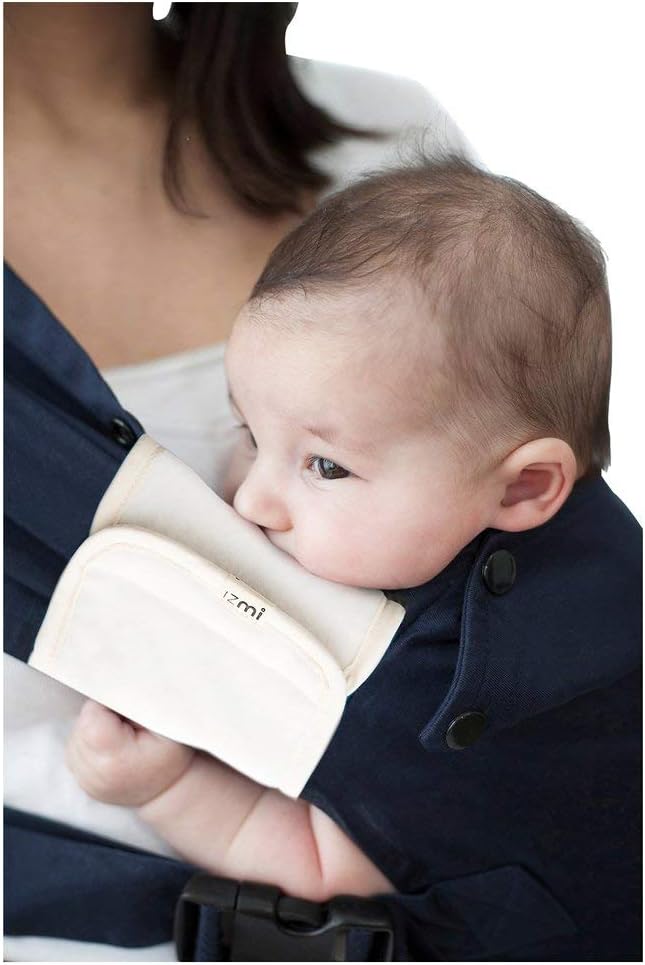IZMI Comfort Set (1Paar Schultergurtschoner + 1 x Lätzchen) creme