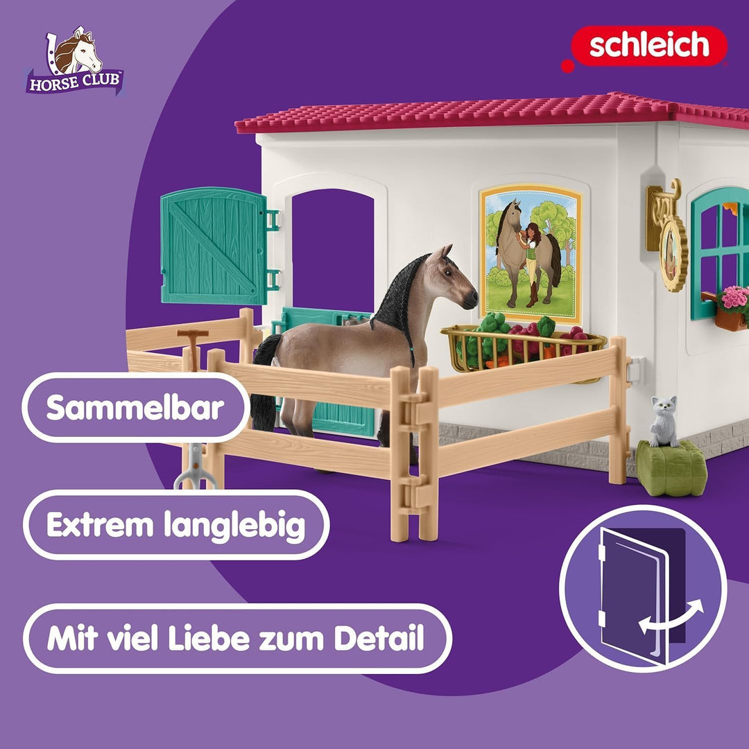 schleich 42591 HORSE CLUB Sattelkammer, 85 Teile Spielset mit schleich Pferde Figur, vollbeweglicher