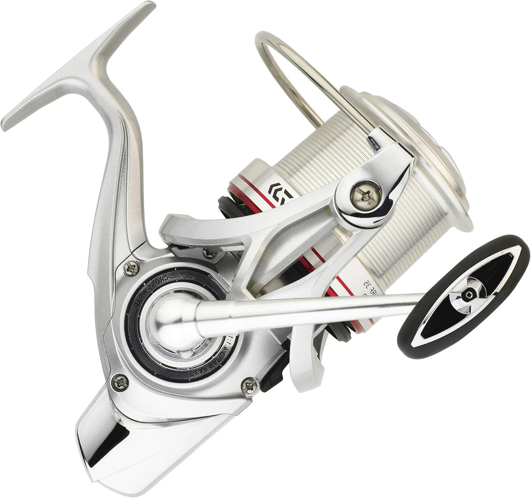 Daiwa Angelrolle 18 Emblem Surf35 SCW QD Stationärrolle