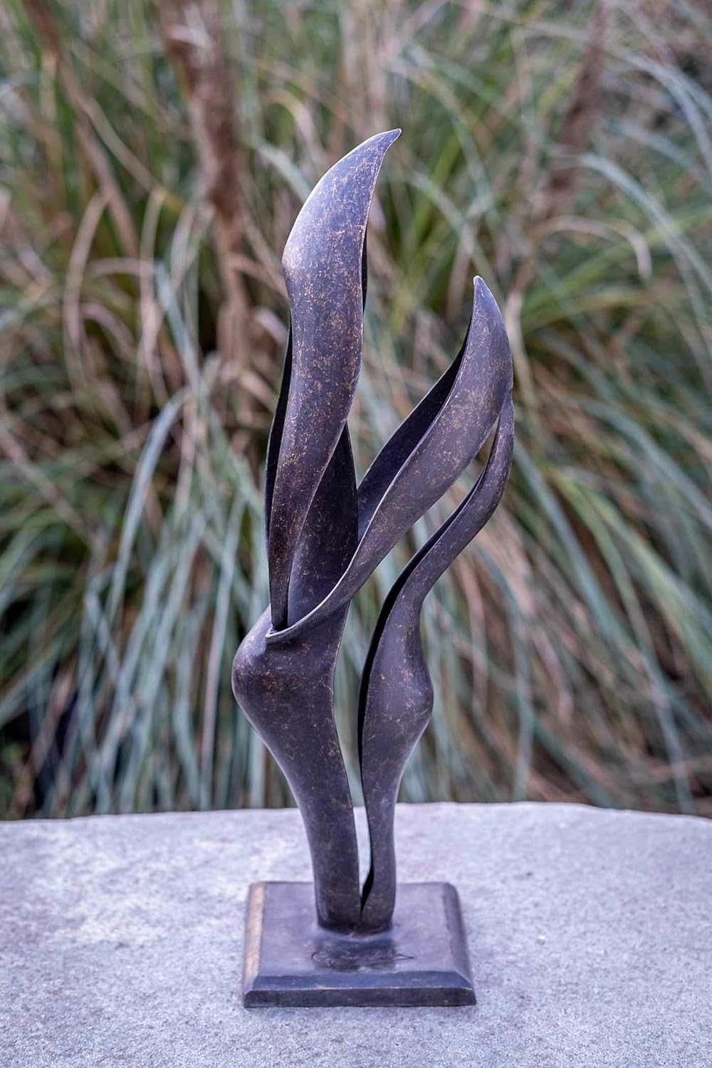 IDYL Bronze-Skulptur Modernes Paar | 45x13x15 cm | Bronze-Figur handgefertigt | Gartenskulptur - Woh
