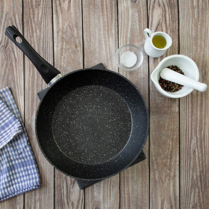 Blackmoor Home 66919 66199 Sauteuse aus geschmiedetem Aluminium, 28 cm, Schwarz Schwarz 28cm Saute P