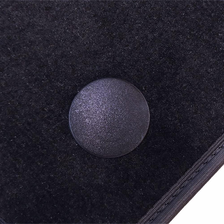 Fussmatten Set für Volvo XC60 Baujahr 2008 bis 2017 aus hochwertigem Teppich mit Fersenpolster, Farb