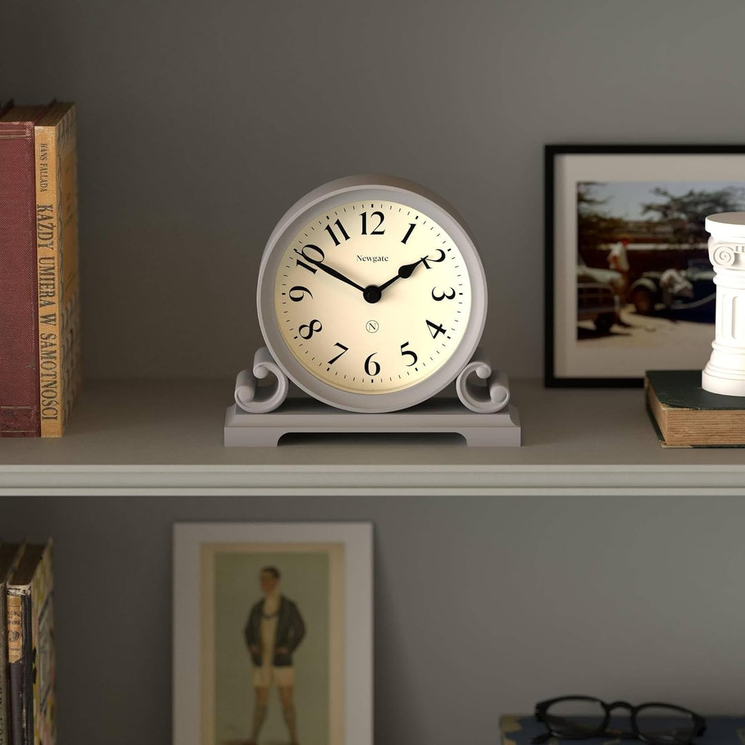 NEWGATE® Divisadero Kaminsims Uhr | Traditionelles doppelschnecken Design | Uhrwerk grau | Klassisch
