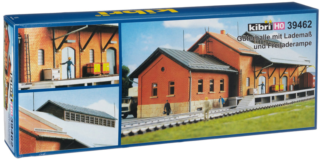 Kibri 39462 - H0 Güterhalle mit Lademass und Freiladerampe