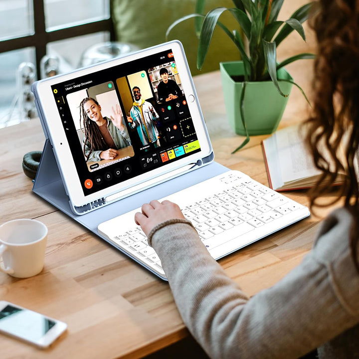 Hülle mit Tastatur für iPad 9. / 8. / 7. Generation 10,2 Zoll 2021/2020/2019, Bluetooth Magnetisch Q