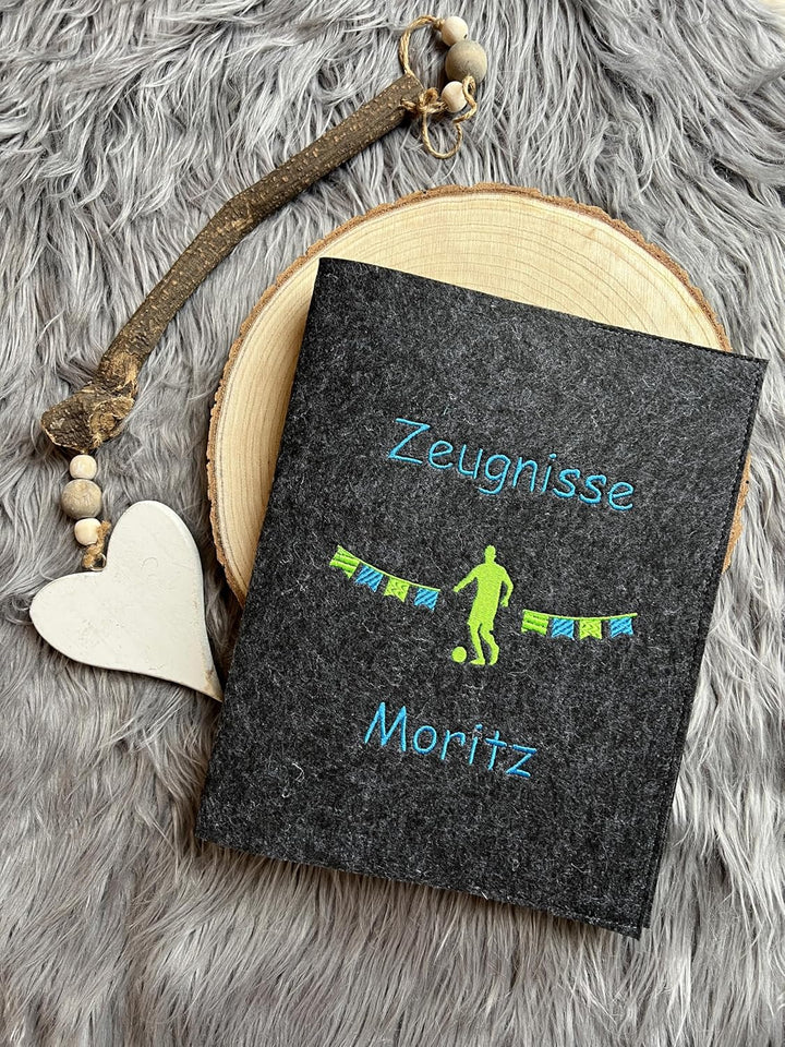 Zeugnismappe A4 aus Filz | personalisiert | hochwertig bestickt | Schulkind | Geschenk | Schulstart