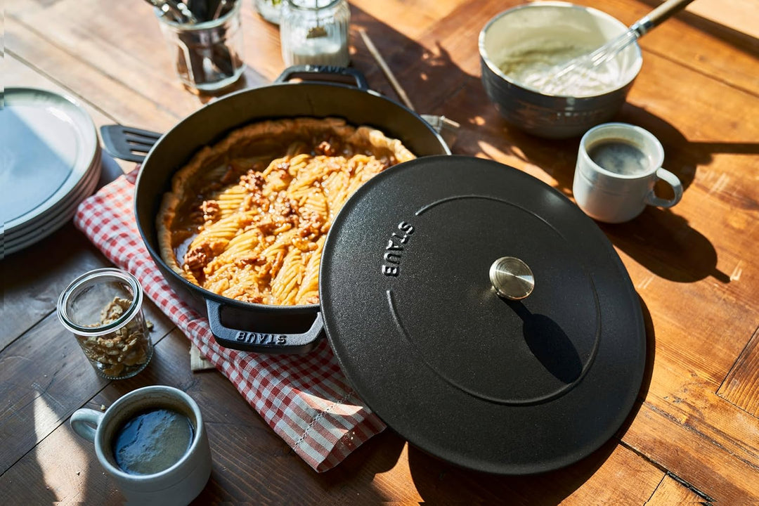 STAUB Gusseisen Bräter, Chistera Tropfenstruktur im Deckel, Rund 28 cm, 3,7 L, Für alle Herdarten ge