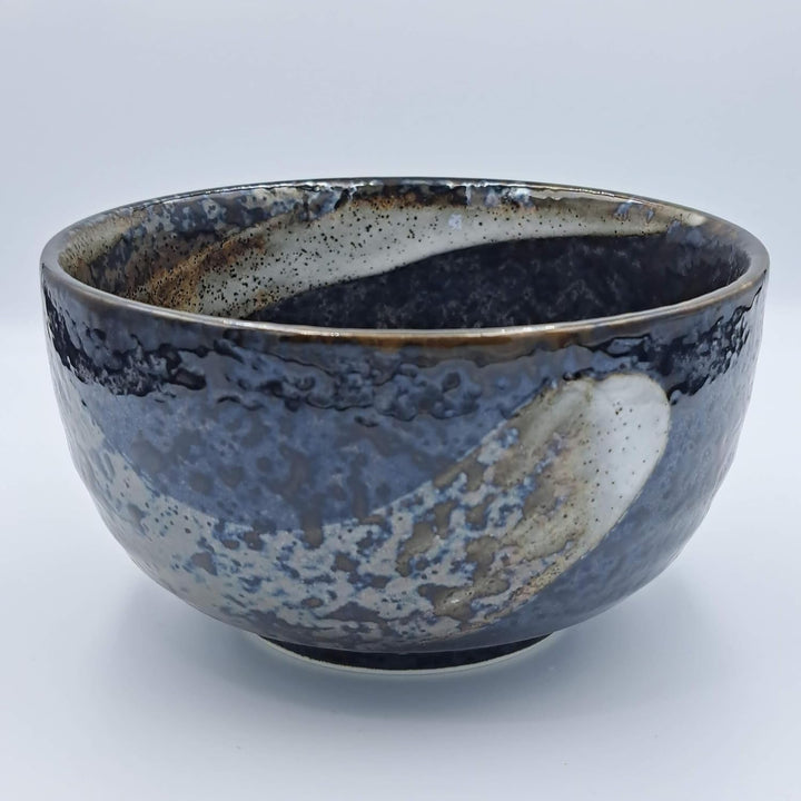 Original japanische Matcha Schale Chawan Hikaru aus Keramik zur japanischen Tee-Zeremonie Matcha Zub