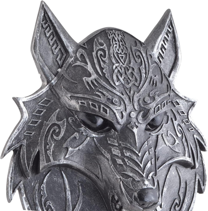 Werwolf Relief mit gothischen Symbolen