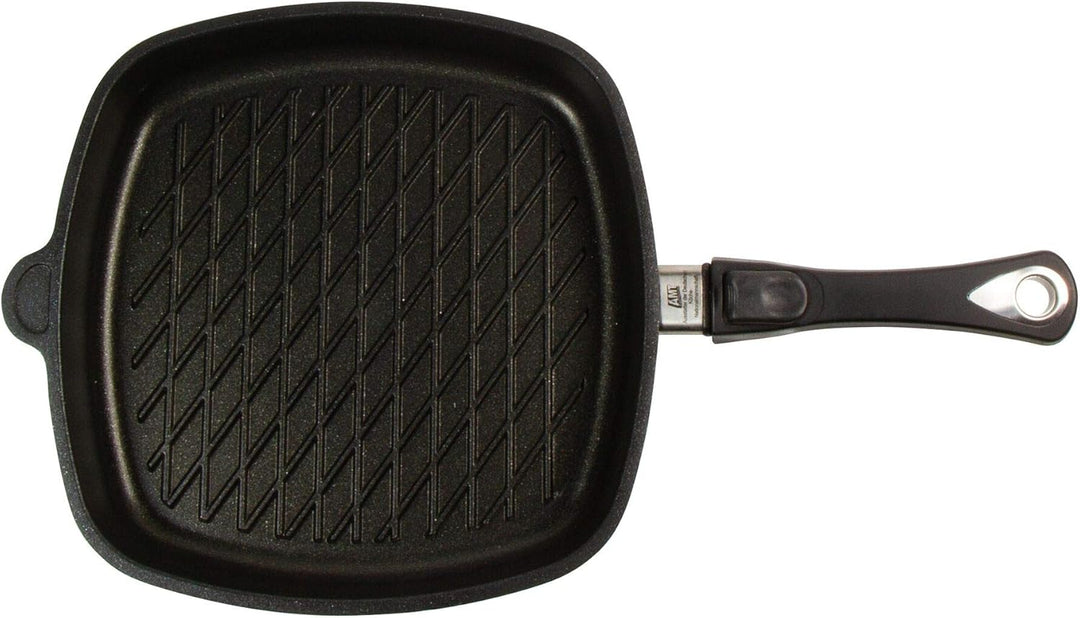 AMT Gastroguss Eckpfanne 28 x 28 cm, 5 cm hoch, mit BBQ-Boden, fester Stiel, induktionsgeeignet, Lot