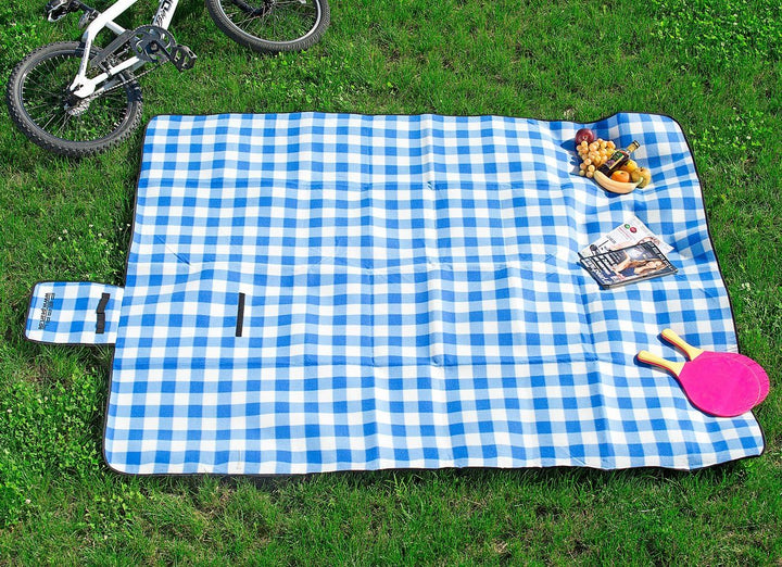 PEARL Picknickdecke: Fleece-Picknick-Decke mit wasserabweisender Unterseite, 200 x 175 cm (Picknickd