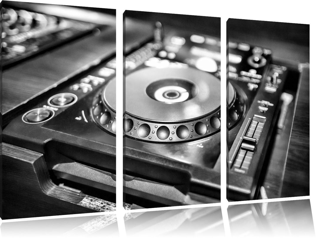 Pixxprint Grün beleuchteter DJ Pult als Leinwandbild/Grösse: 3 Teilig (120x80 cm) cm/Wandbild/Kunstd