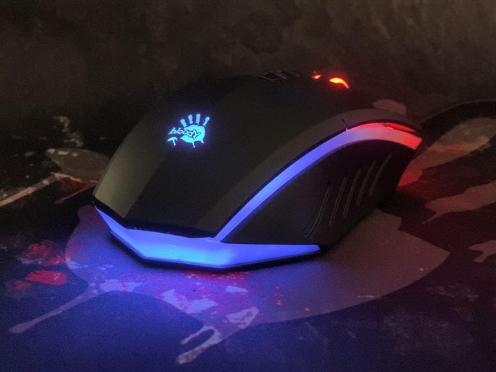 Bloody A70x Optische Gaming-Maus mit Light Strike (LK) Schalter &amp; Scroll - Voll programmierbare und