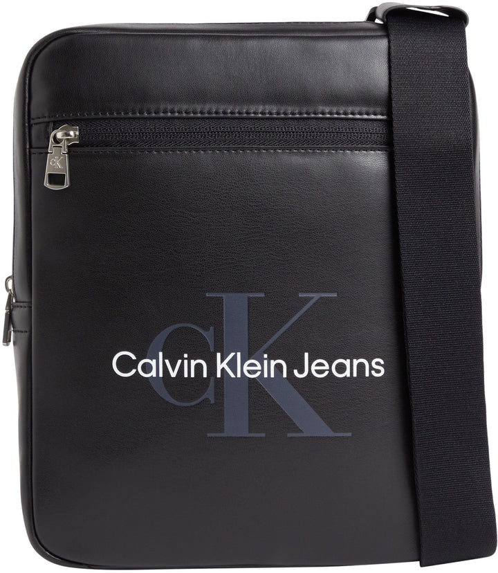 Calvin Klein Jeans Herren Umhängetasche Monogram Soft Reporter Klein, Schwarz (Black), Onesize