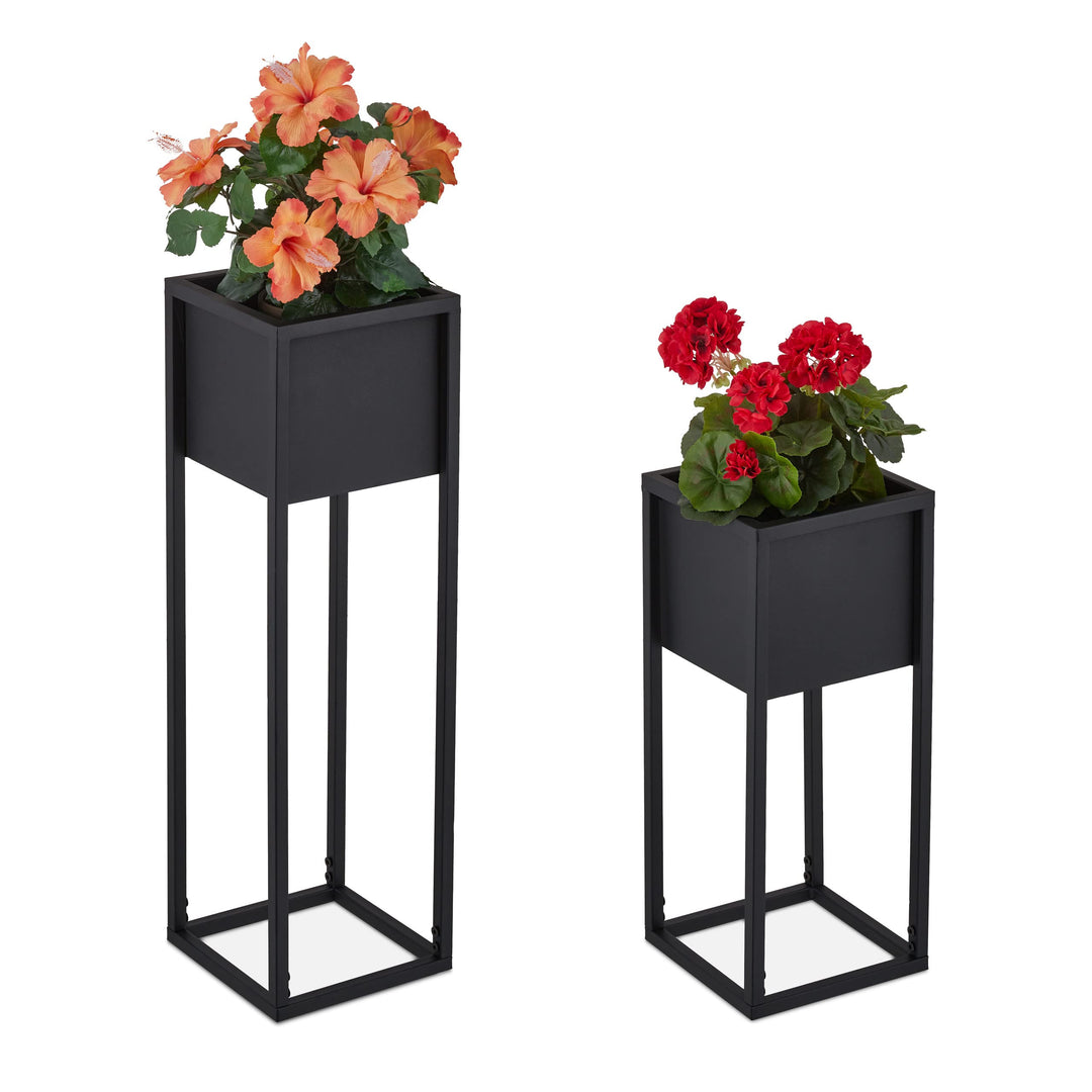 Relaxdays Blumenständer 2er Set, Metall, 2 Grössen, mit Gestell, Wohnzimmer & Flur, eckiger Pflanzto