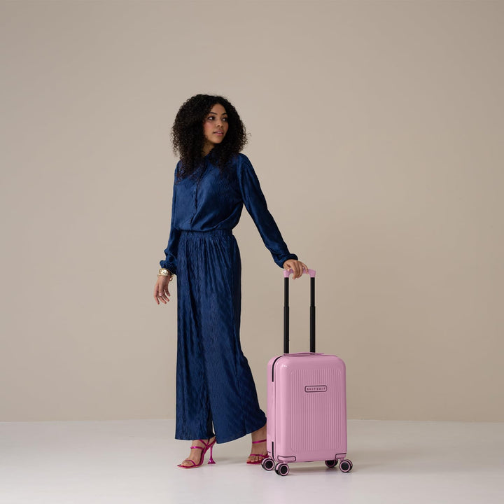 SUITSUIT Handgepäck Koffer mit 4 Rollen 55 x 35 x 20 cm - Hartschalen Kabinentrolley mit TSA-Schloss