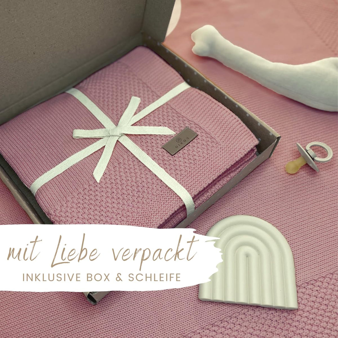 DIKOS® Babydecke GOTS Bio Baumwolle Beere | kuschelweiche Neugeborenen Baby Decke | Strickdecke Schm