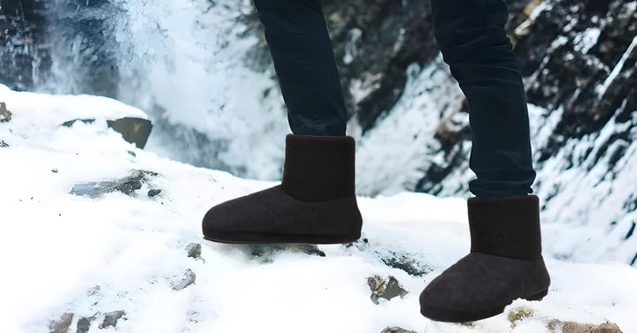 COFACE Herren Hüttenschuhe Lammfell Winter Hausschuhe Warme Plüsch Gefütterte Hausstiefel Männer Hau