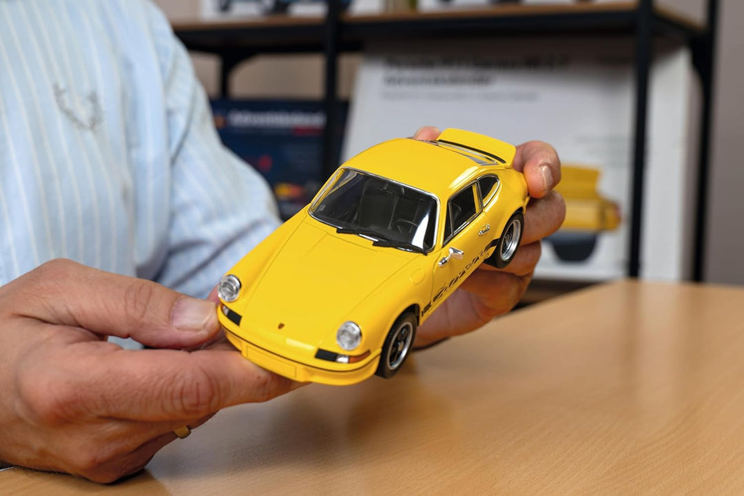 FRANZIS 55155 - Porsche 911 Carrera RS 2.7 Adventskalender, Metall Modellbausatz im Massstab 1:24, i