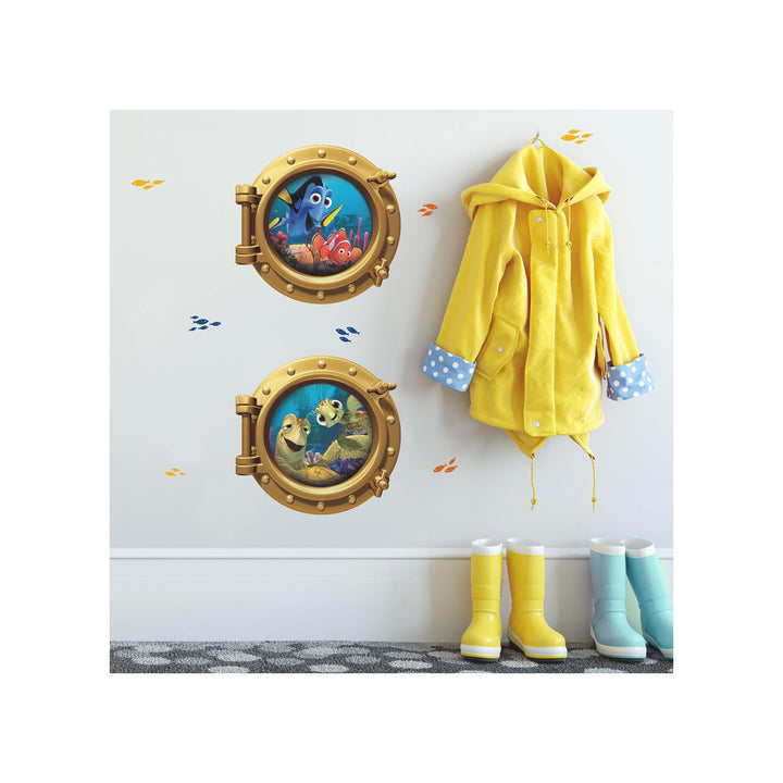 Room Mates 54564 Wandsticker "Disney Findet Nemo - Bullaugen", mehrfarbig