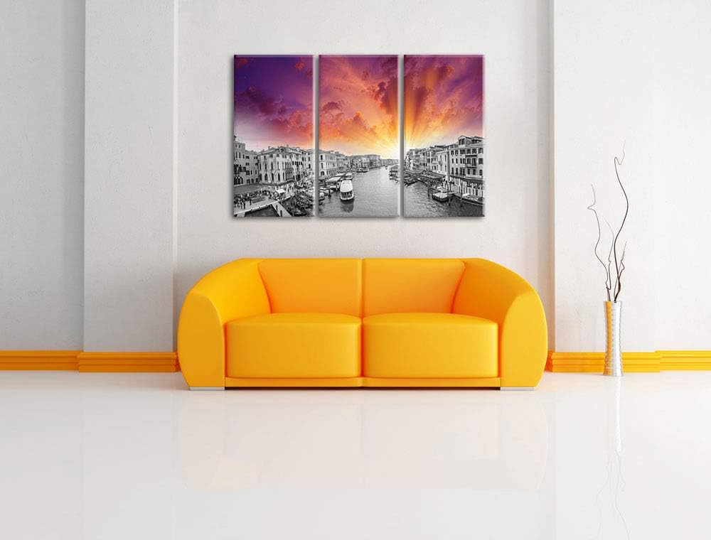altmodische Wasserstrasse in Venedig schwarz/weiss 3-Teiler Leinwandbild 120x80 Bild auf Leinwand, X