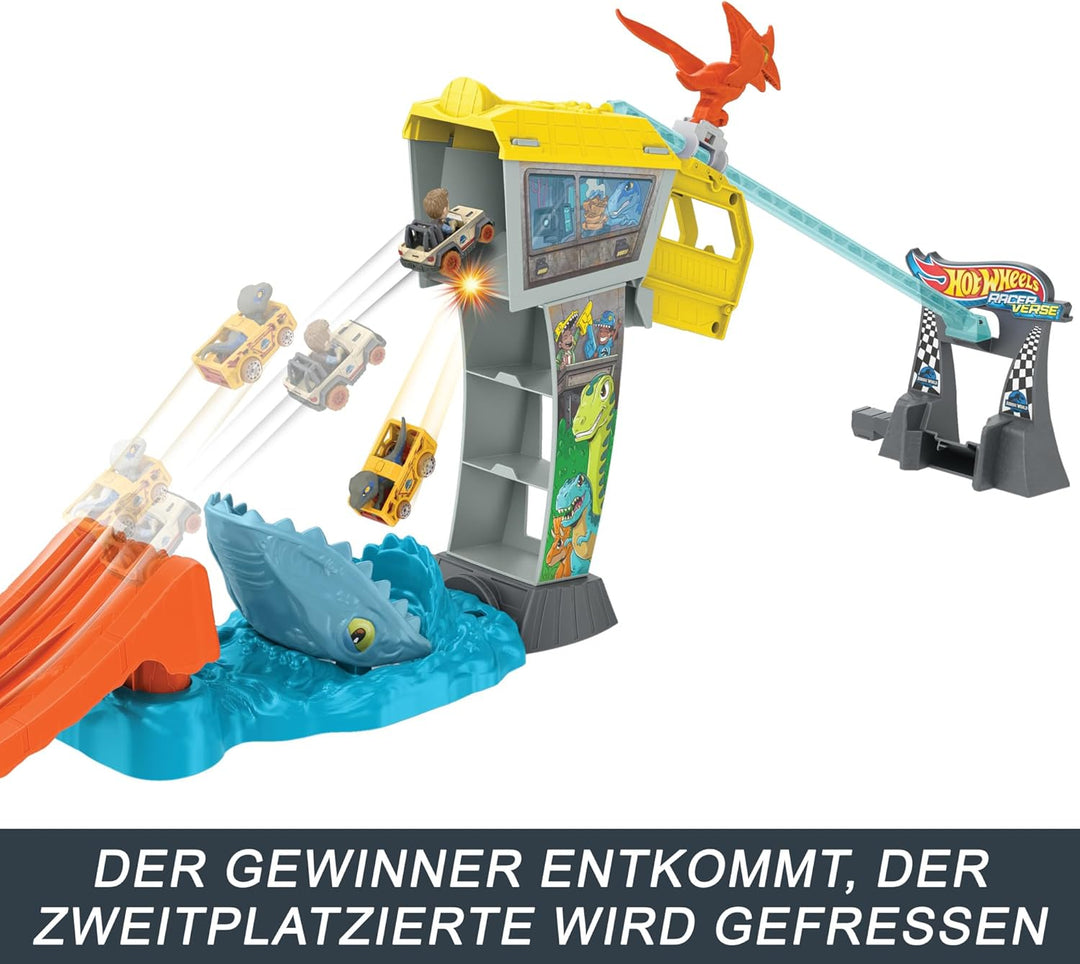 Hot Wheels Trackset und Spielzeugautos, RacerVerse Jurassic World Blues Raptorenangriff Trackset mit