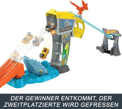 Hot Wheels Trackset und Spielzeugautos, RacerVerse Jurassic World Blues Raptorenangriff Trackset mit