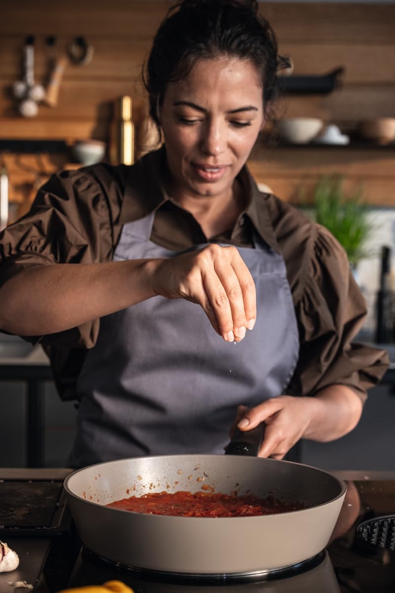 Fissler Ceratal® Evo Comfort Pfannen-Set 2-teilig (24 + 28 cm, Warmgrau) – Made in Germany, Keramikp