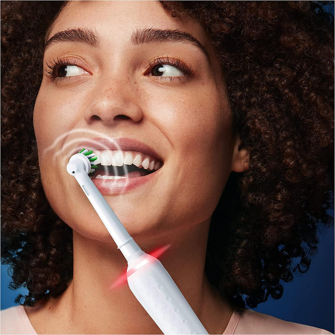 Oral-B PRO 3 3500 Elektrische Zahnbürste/Electric Toothbrush, mit 3 Putzmodi und visueller 360° Andr
