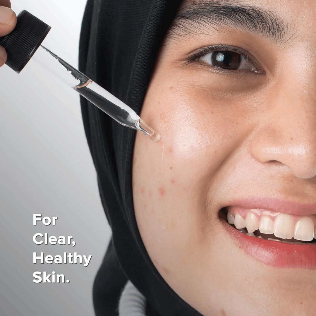Minimalist Gesichtsserum mit 10% Niacinamid für Aknenarben, Hautunreinheiten und Ölausgleich mit Zin