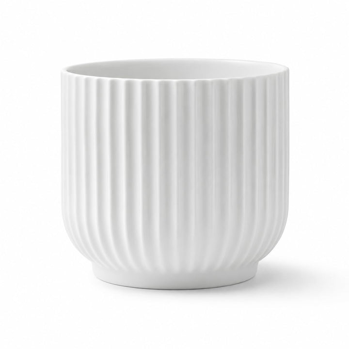 Lyngby Porcelæn Übertopf klein Lyngby im Bauhaus-Stil Zeitloses Design, Weiss 13.9x13.9x11.5 Bianco,