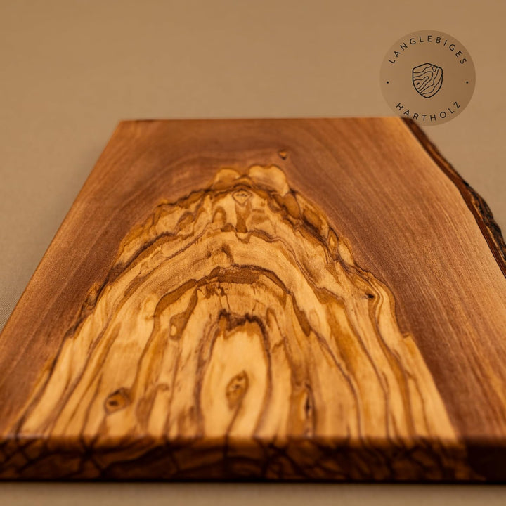 DAS OLIVENHOLZBRETT® Schneidebrett rustikal 35cm x25cm x2,5cm 35L x 25B cm, 35L x 25B cm