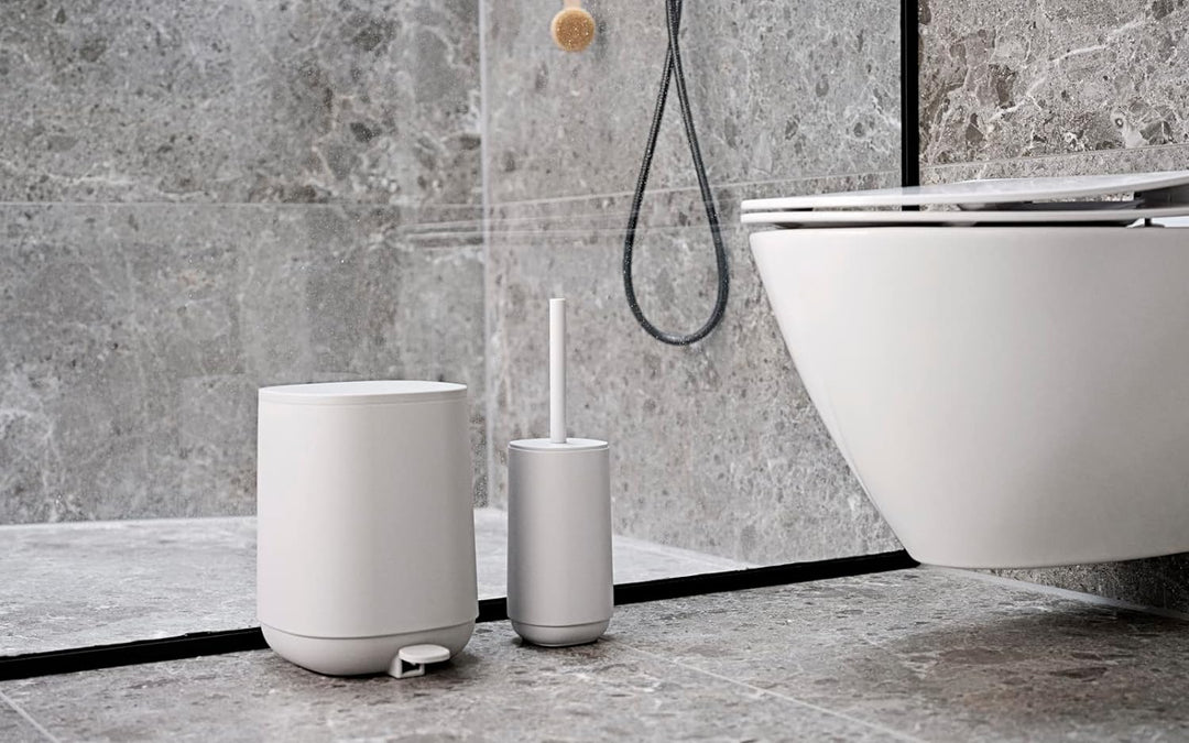 Zone Denmark Time Toilettenbürste, Klobürste fürs Badezimmer, Durchm. 10,5 cm, Höhe 36 cm, Soft Grey