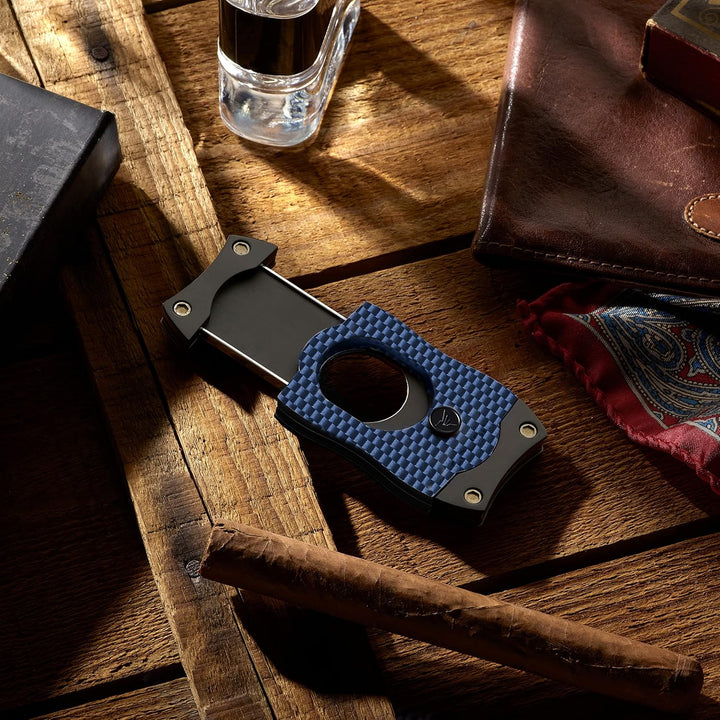Colibri S-Cut Zigarrenschneider - Kohlefaser-Muster - Klassischer Gerader Schnitt - Bis zu 66 Ringma