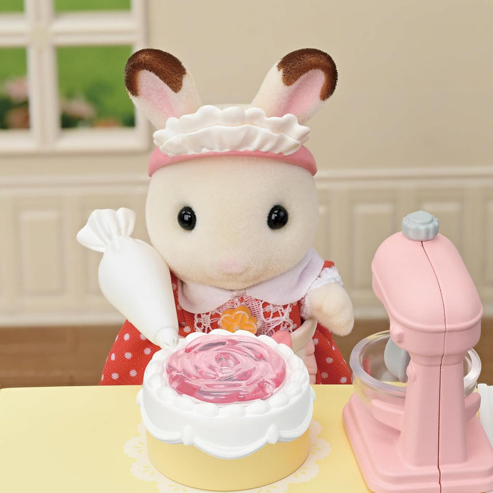 Sylvanian Families 5807 Dorfkonditorei Set für Starter Haus, Ergänzungsset inklusive Backofen mit Fu