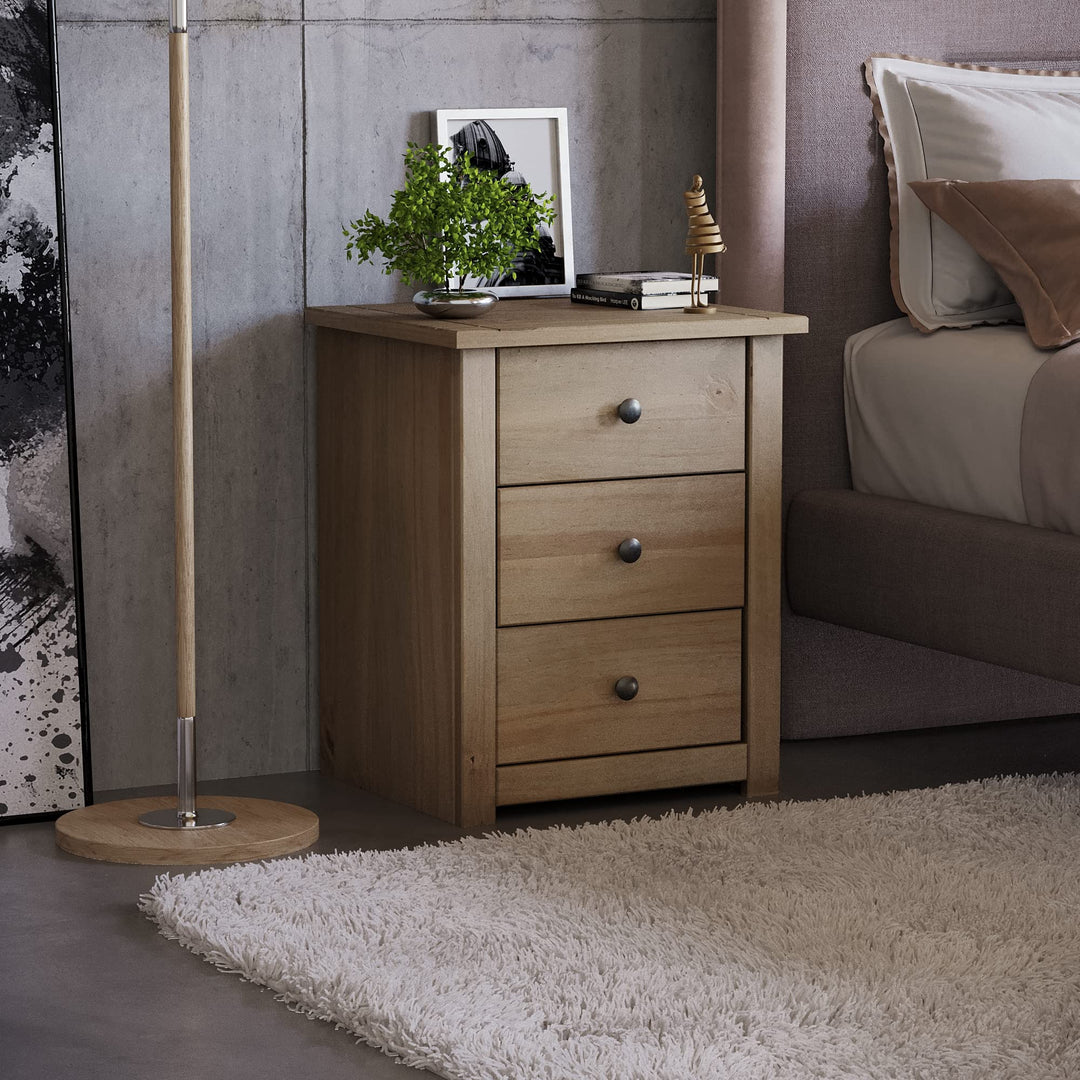 Panama Nachttisch mit Drei Schubladen von Vida Designs 40 x 46 x 57 cm Eiche Natur, 40 x 46 x 57 cm