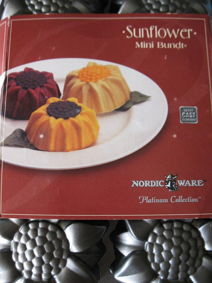 Nordic Ware Mini-Sonnenblumentopf aus Aluminiumguss