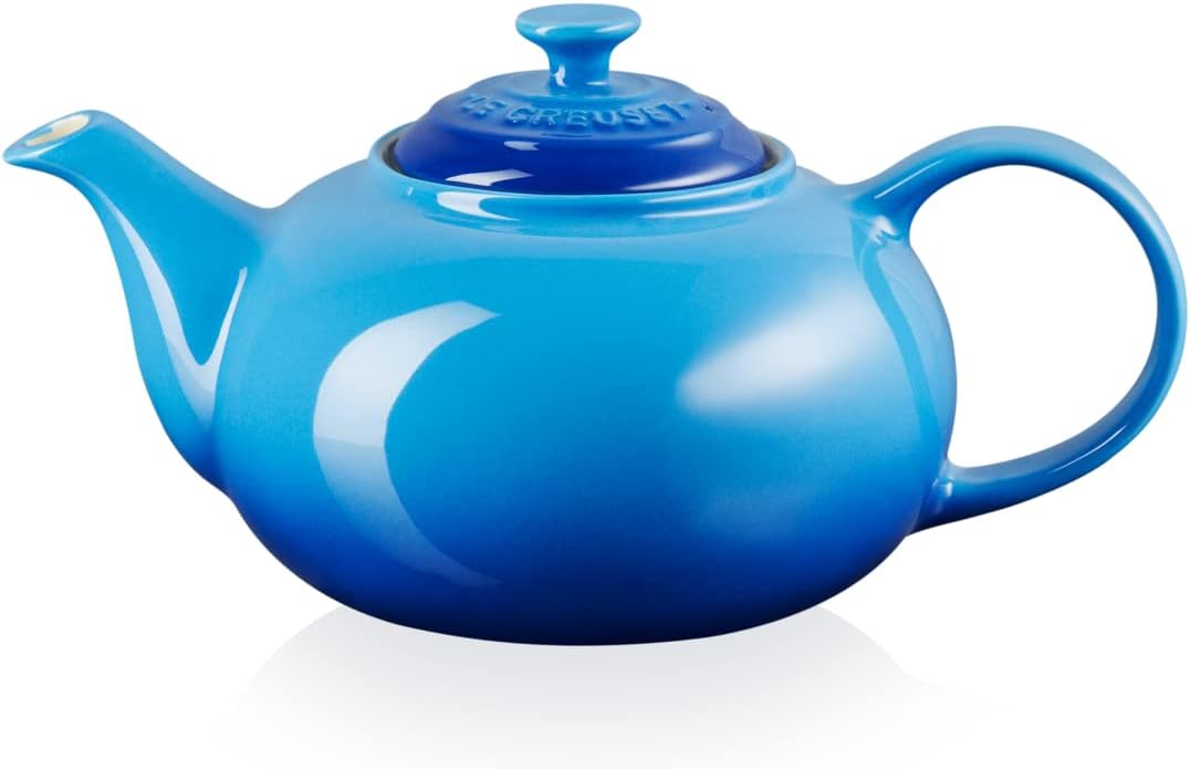 Le Creuset Klassische Teekanne aus Steinzeug, 1,3 Liter, für 3–4 Tassen, Azure, 80702132200003, Azur