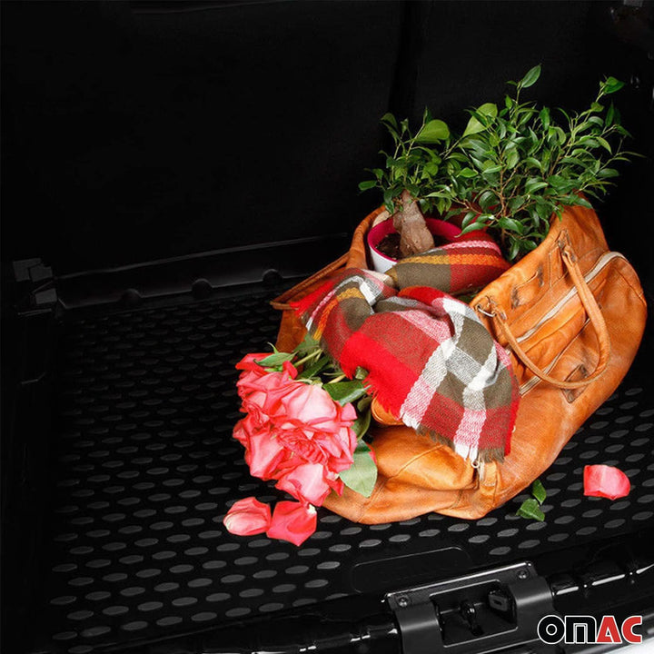OMAC Kofferraummatte Kofferraumwanne kompatibel mit Jeep Renegade 2014-2024 Gummi TPE Schwarz