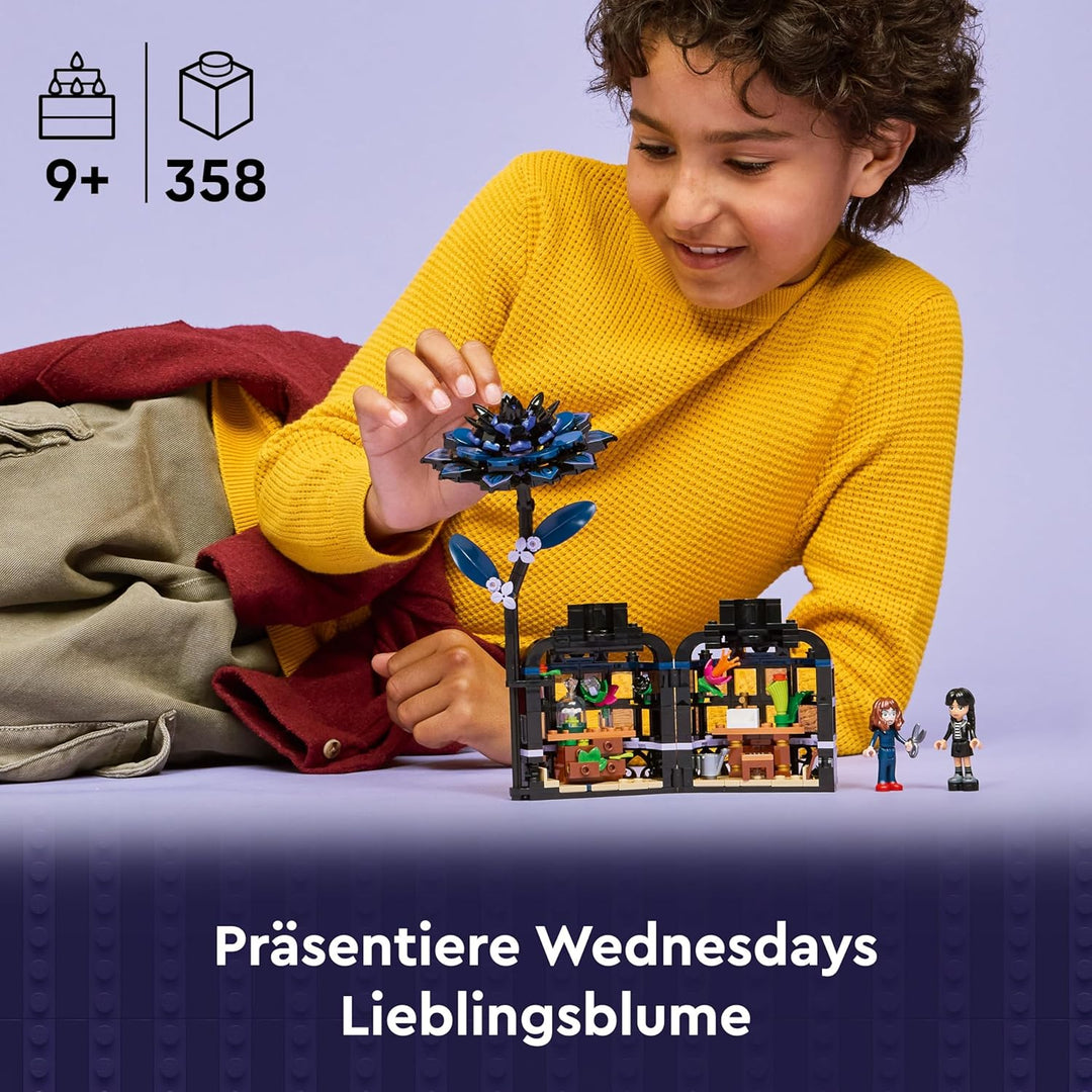 LEGO Wednesday Schwarze Dahlie Spielzeug - Spielset zum Bauen und Ausstellen mit 2 Minifiguren &amp; Zub