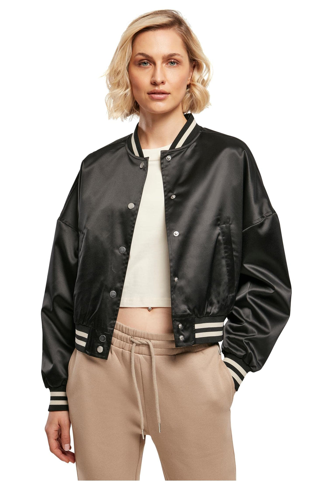 Urban Classics Damen College Jacke aus schimmerndem Satin, Short Oversized Satin College Jacket, Var