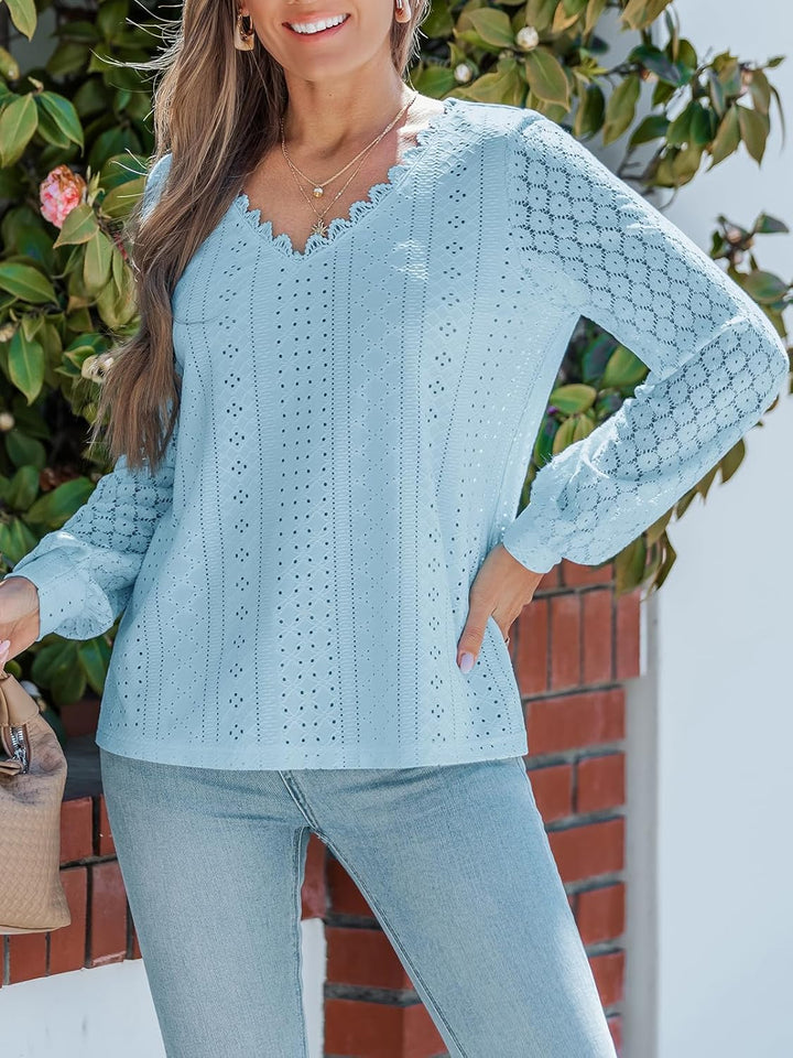 CUPSHE Damen Blusen mit V Ausschnitt, überbackener Spitze, Lange Spitzenärmel, gebänderte Manschette