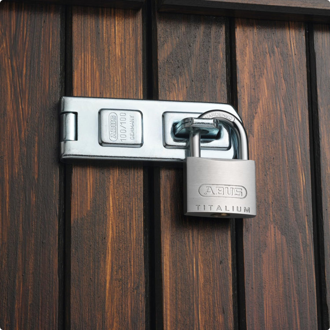 ABUS Vorhängeschloss Titalium 64TI/40 - 3er Set, gleichschliessend - Kellerschloss mit Schlosskörper