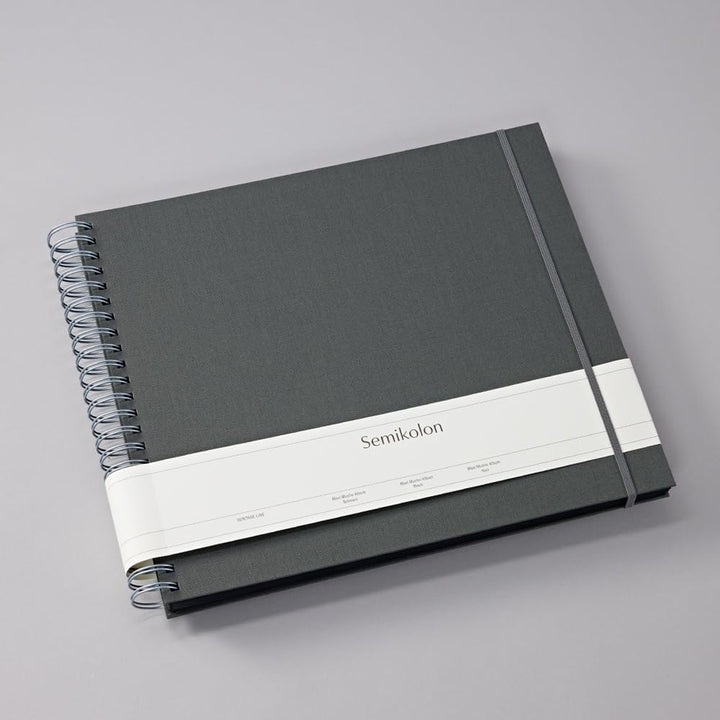Semikolon 369972 Spiral Album Maxi Mucho – 34,5x30 cm – Fotoalbum, 90 Seiten schwarz, Fotobuch, lava