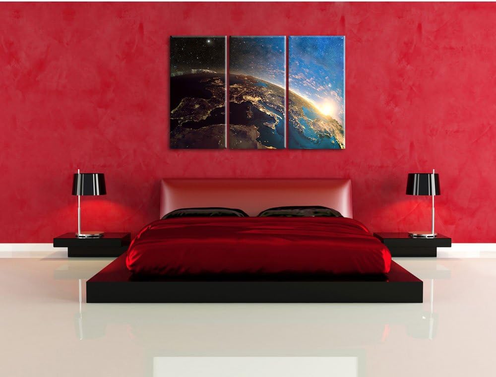 Pixxprint Erde im Weltall als Leinwandbild - Grösse: 3-Teilig (120x80cm) - Wandbild - Kunstdruck - f